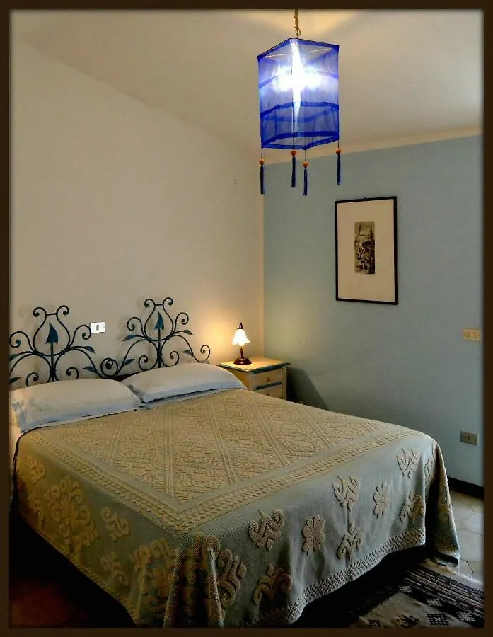 Il Castello Affittacamere Posada  Bed & Breakfast Posada (Sardinia)